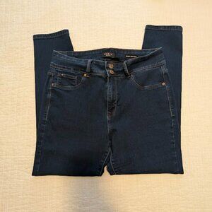 Women's Curve Appeal skinny jeans